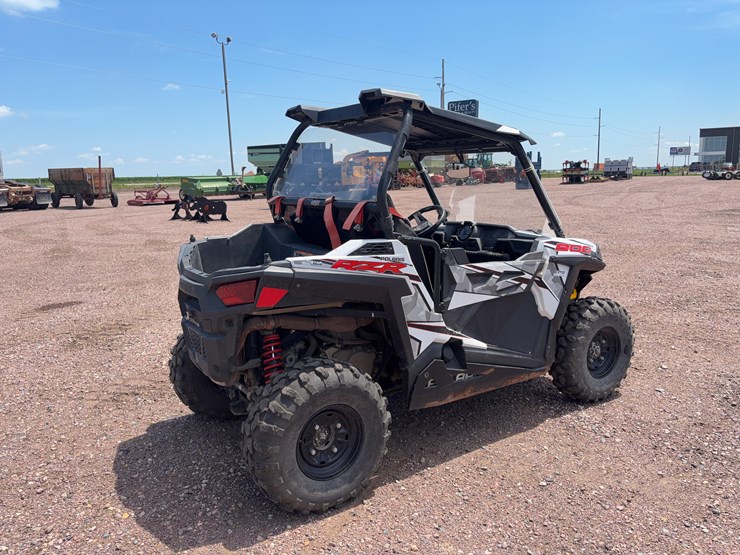 polaris-rzr-900-image-5
