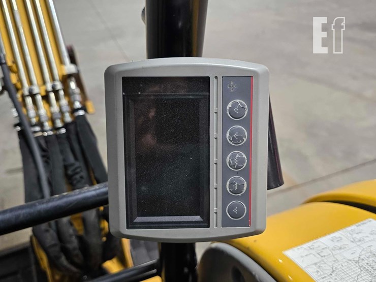 2018-caterpillar-303.5e2-cr-image-23