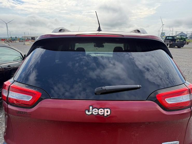 2014-jeep-cherokee-image-8