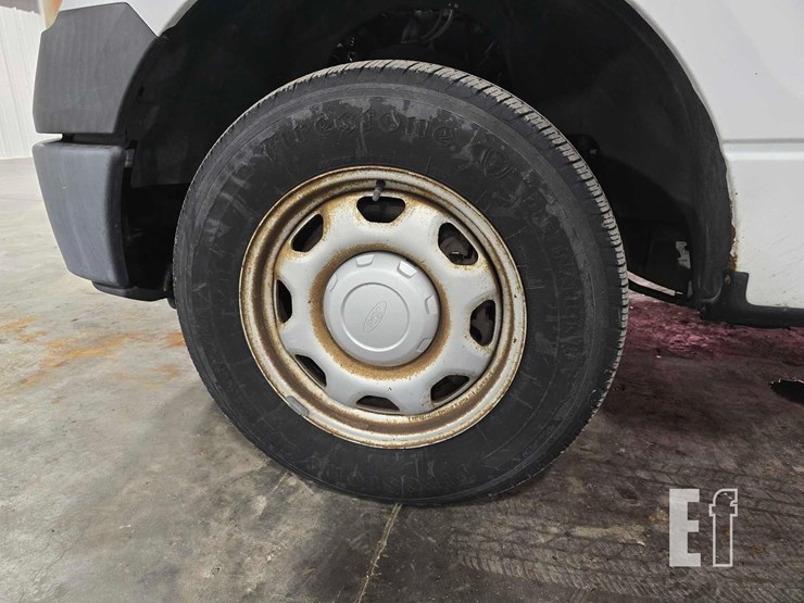 2010-ford-f150-xl-image-17