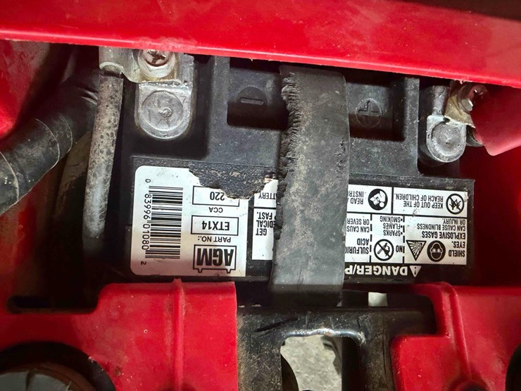 2012-kenworth-t800-image-31