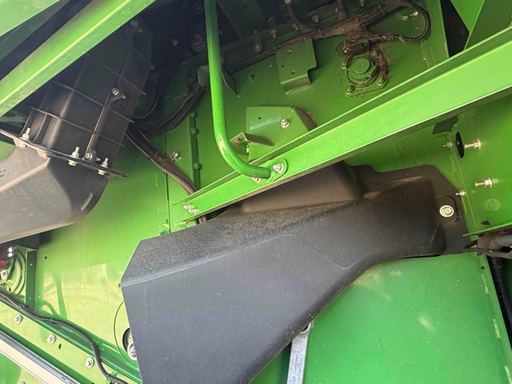 2019-john-deere-s780-image-42