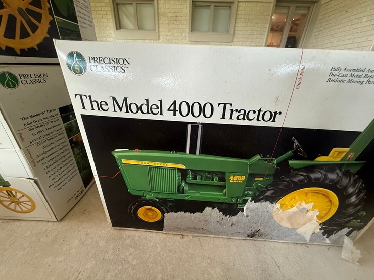 john-deere-4000-image-10