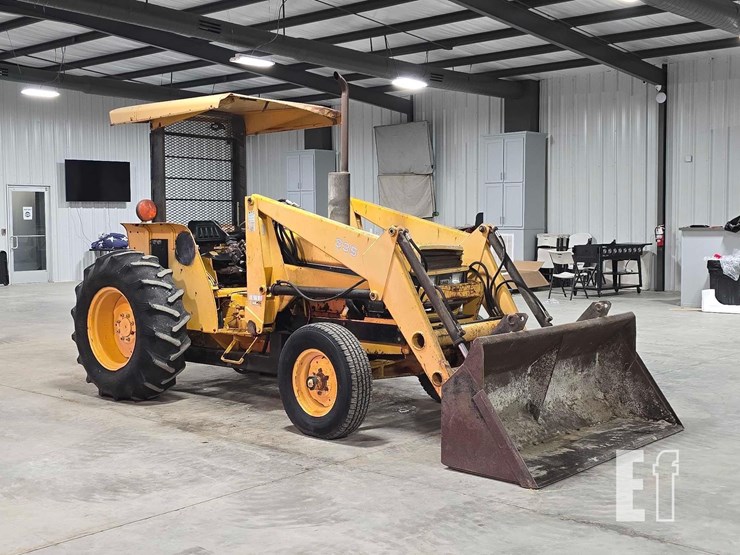 case-ih-585-image-2