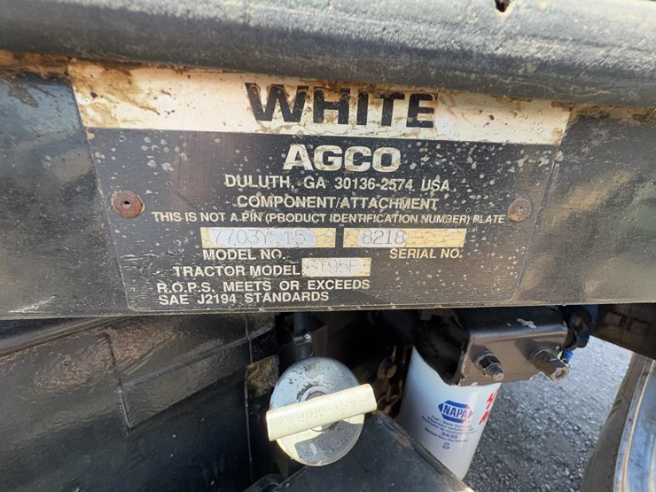 1996-white-6195f-tractor-image-33