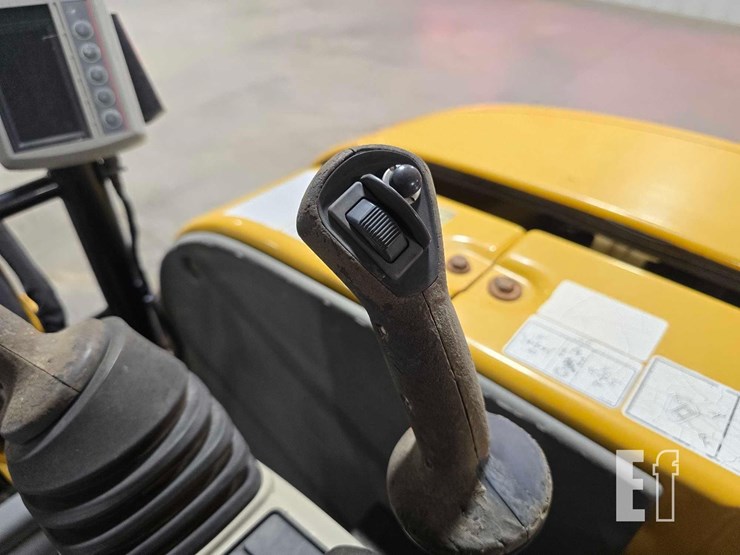 2017-caterpillar-304e2-cr-image-22