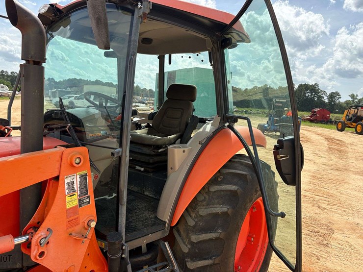 2014-kubota-m6060-image-6