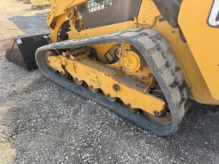 2022-caterpillar-299d3-xe-image-17