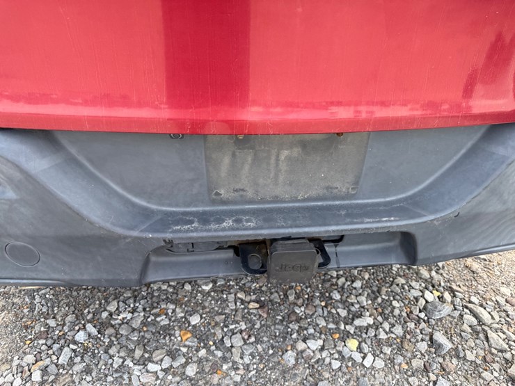 2014-jeep-cherokee-image-12