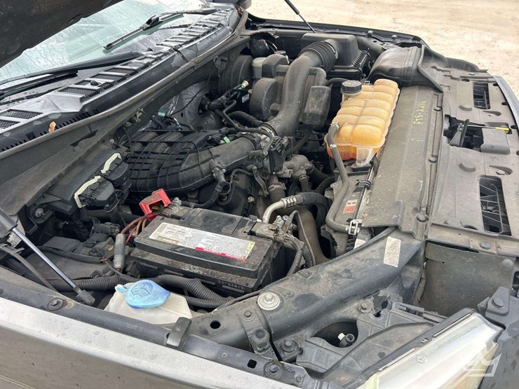 2015-ford-f150-image-9