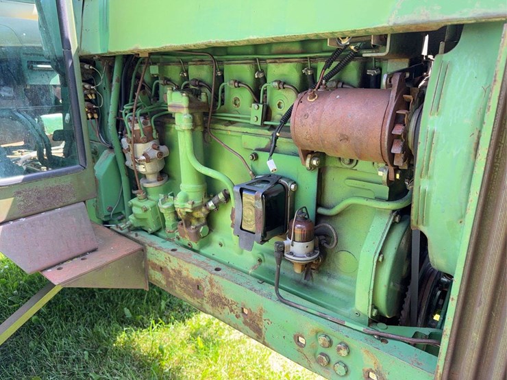 john-deere-4020-image-21