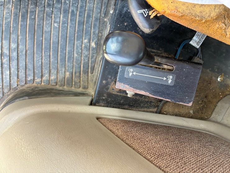 john-deere-5093e-image-12