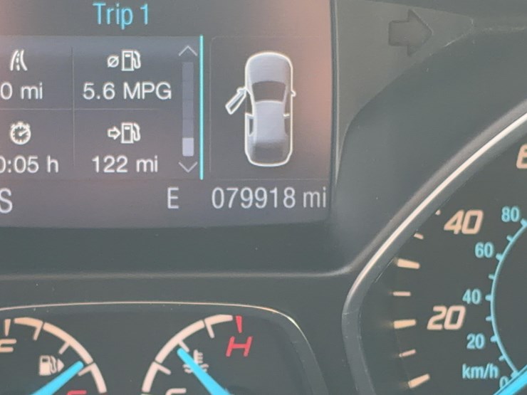 2013-ford-escape-image-32