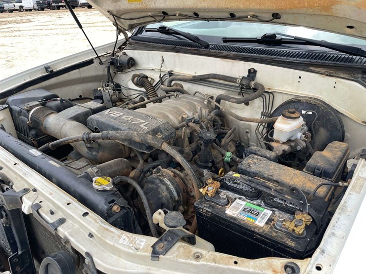 2004-toyota-tundra-image-7