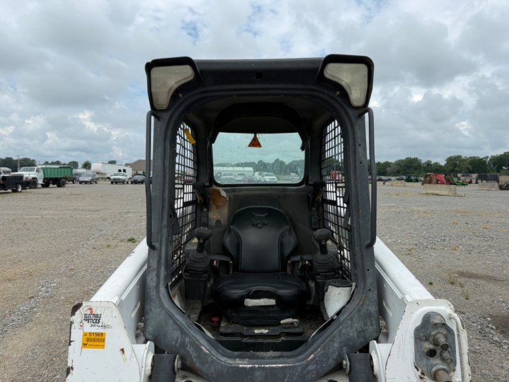bobcat-t550-image-32
