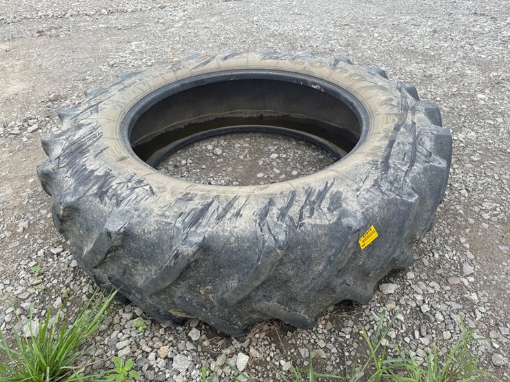 #767-•-goodyear-520/85r46-tire-inv#-42958-image-2