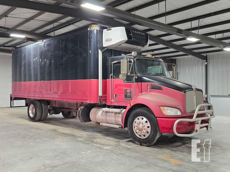 2013-kenworth-t370-image-2