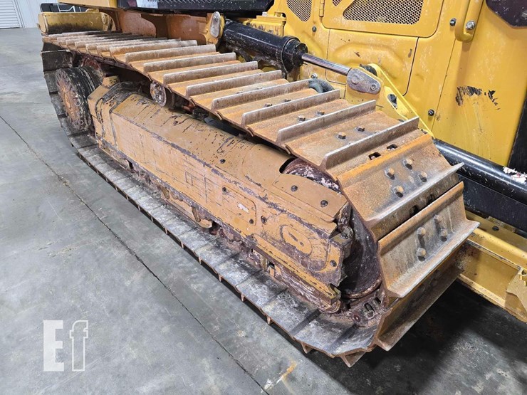 2022-caterpillar-d3-image-39