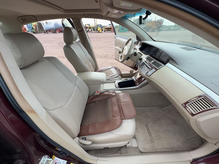 2005-toyota-avalon-sedan-image-20