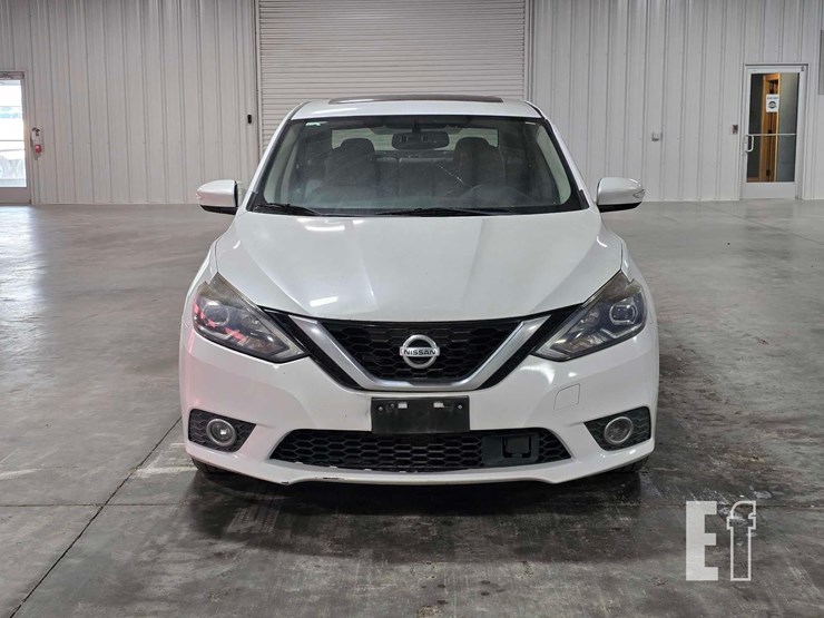 2017-nissan-sentra-image-7