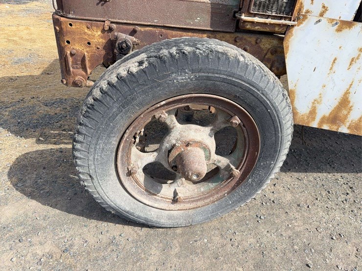 mack-c-cab-dump-truck-image-9