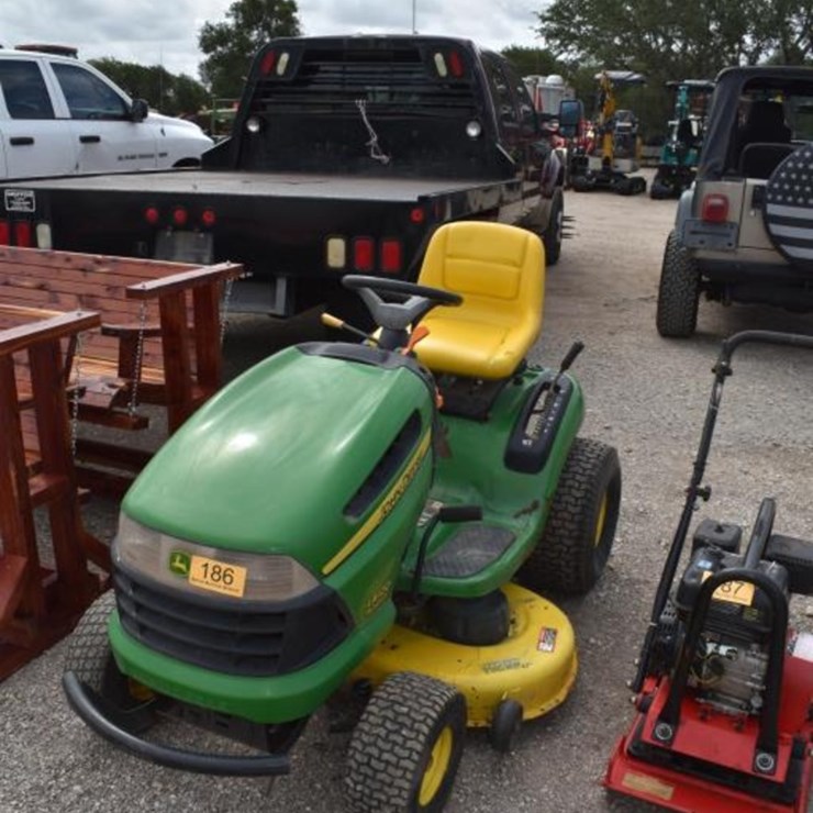 JOHN DEERE LA120