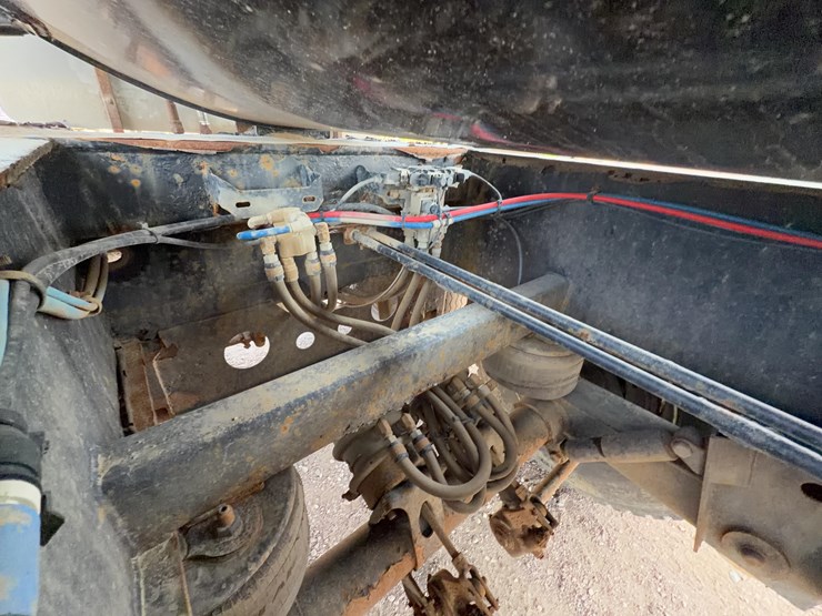 2015-smithco-sx2-40-34-image-18