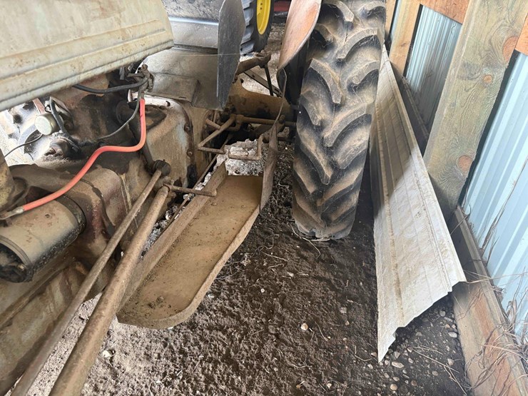 ford-8n-image-2