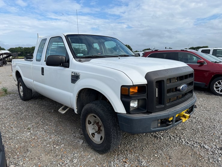 2008-ford-f250-image-2