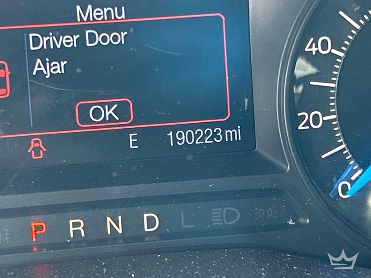 2016-ford-explorer-image-6