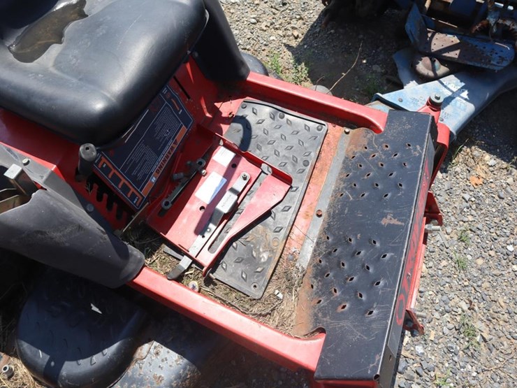 troybilt-zero-turn-mower-image-13