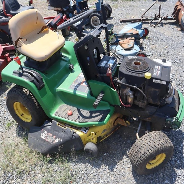 JOHN DEERE LX173