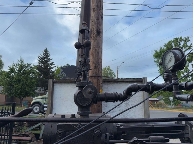 russell-portable-steam-engine-image-30