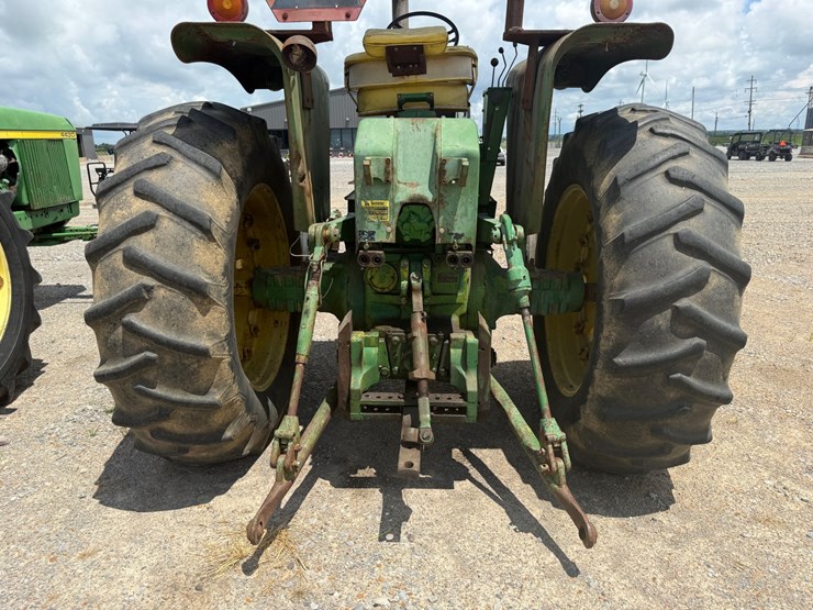 john-deere-4620-image-5