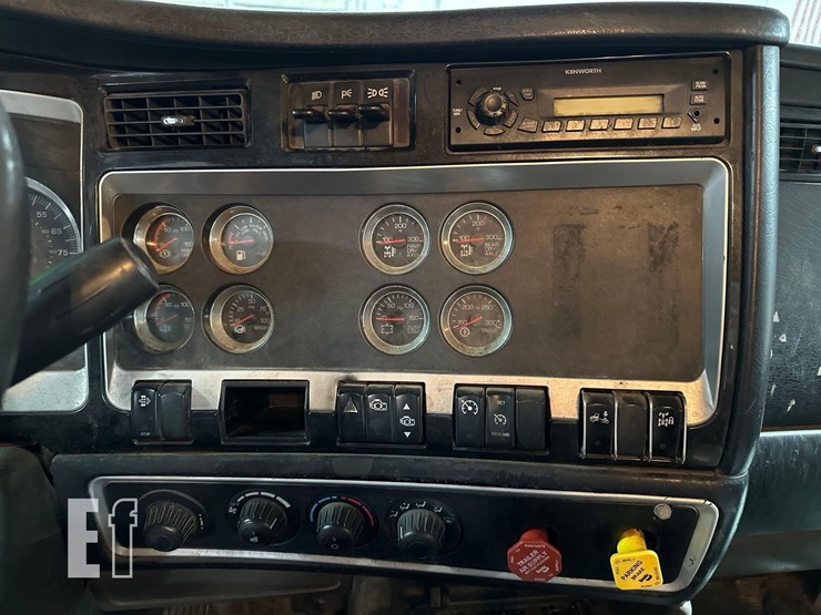 2009-kenworth-t660-image-20