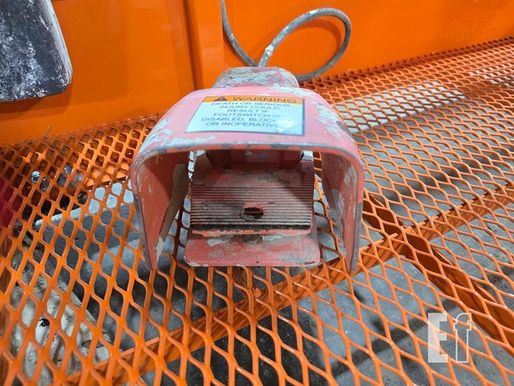 2007-jlg-660sj-image-12