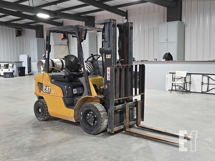 2020-caterpillar-gp25n-image-2