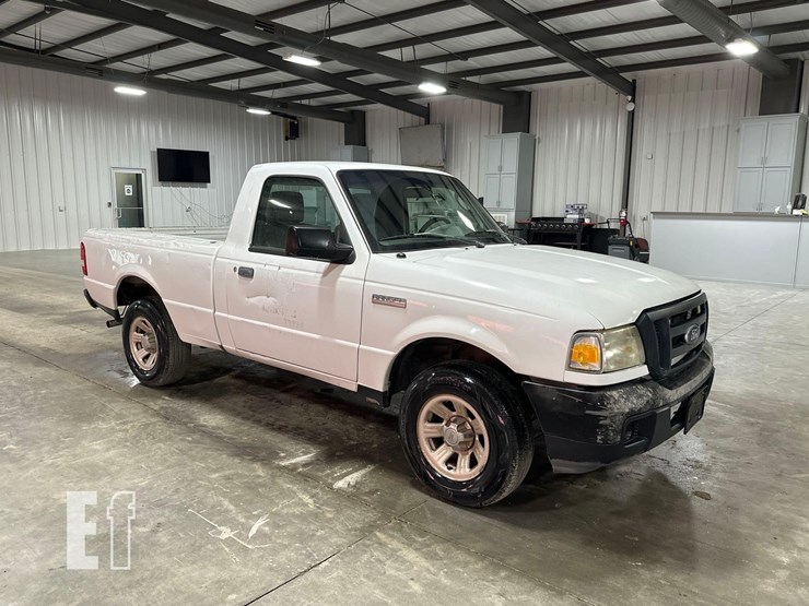 2011-ford-ranger-image-2