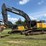 2015-deere-470g-lc-image-1
