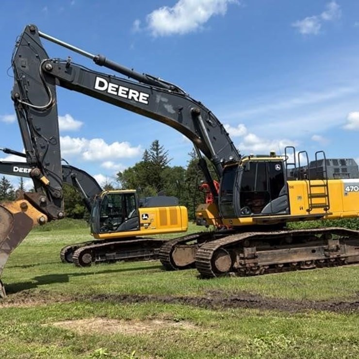 2015 DEERE 470G LC