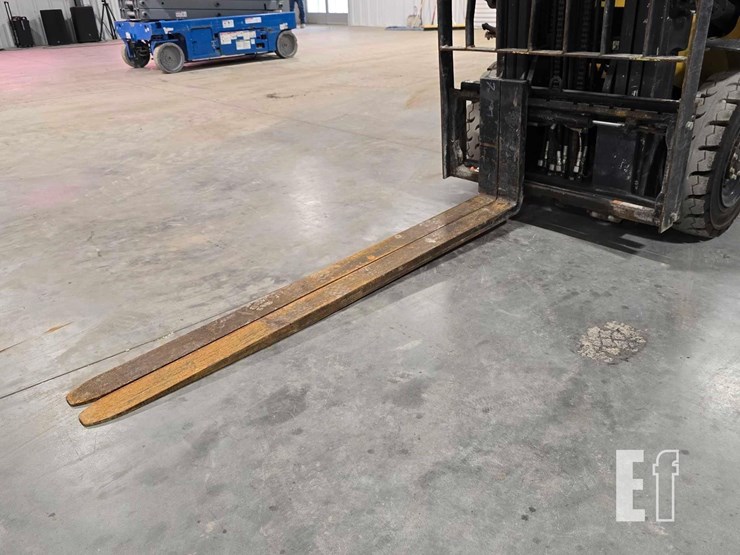 2020-caterpillar-gp25n-image-9