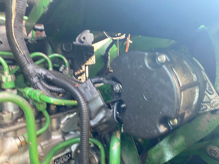 john-deere-9600-4x4-combine-image-73