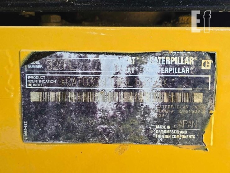 2017-caterpillar-326fl-image-39