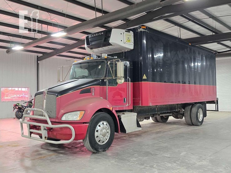 2013-kenworth-t370-image-1