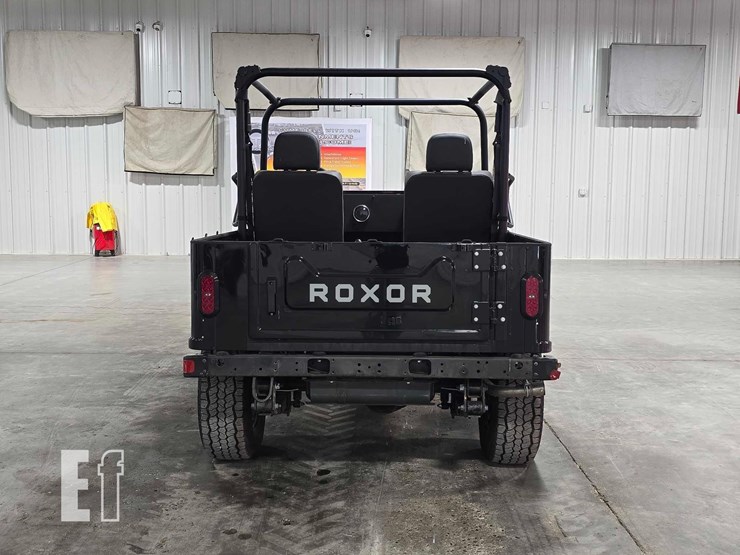 2024-mahindra-roxor-image-8