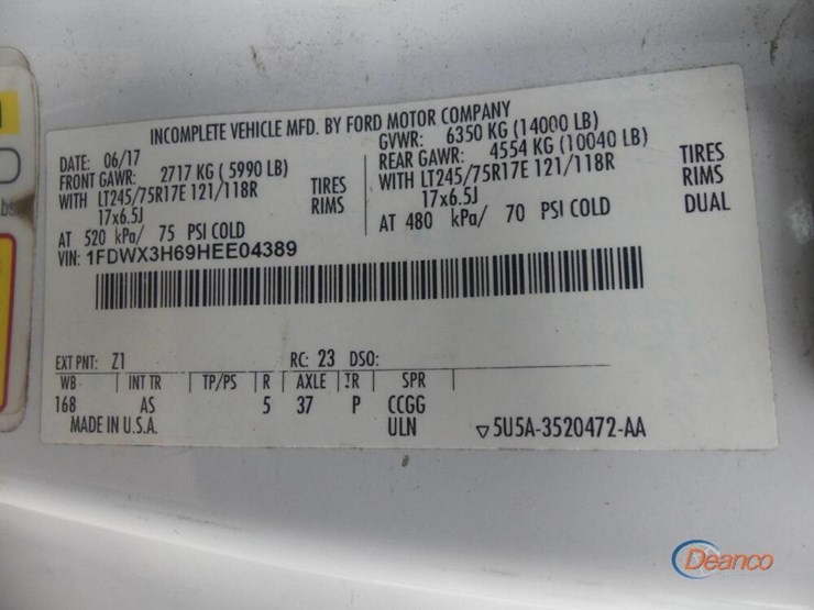 2017-ford-f350-image-13