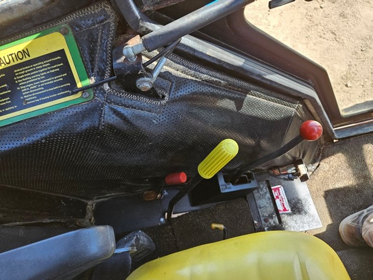 john-deere-5400-image-44
