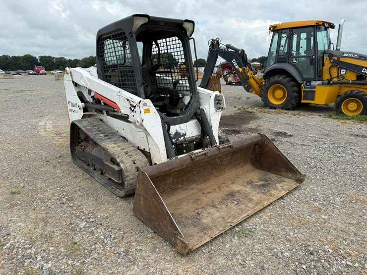 bobcat-t550-image-2