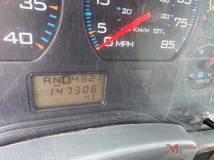 2004-international-durastar-4300-image-30
