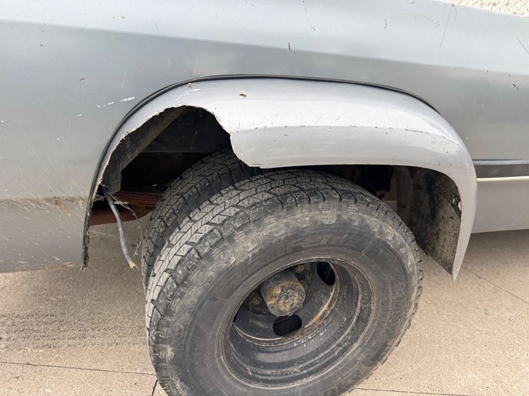 1991-dodge-ram-350-image-16